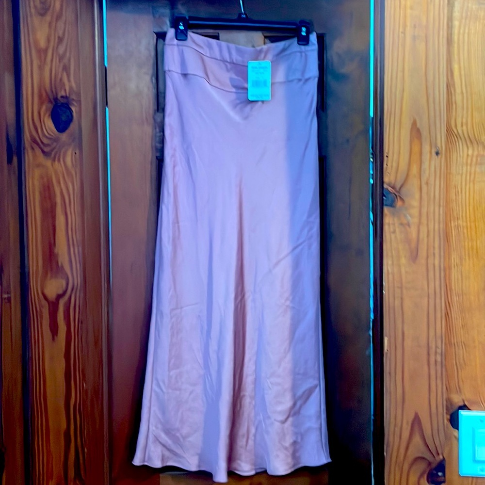 Free people skirt, periwinkle color size 8